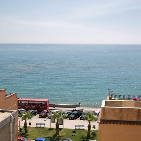 Lolita Holidays Giardini-Naxos Exterior foto